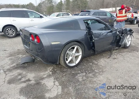 2013 Chevrolet Corvette z USA, uszkodzony, nr VIN 1G1YE2DW4D5108931